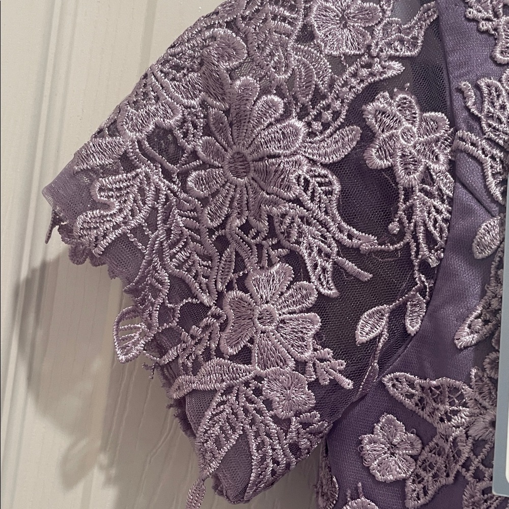 Lavender Lace Formal Dress - Picture 5 of 9